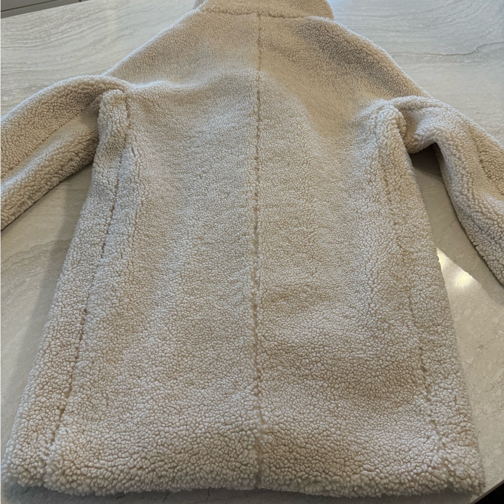 J Crew villa sherpa coat! Size 8 petite - Picture 12 of 12